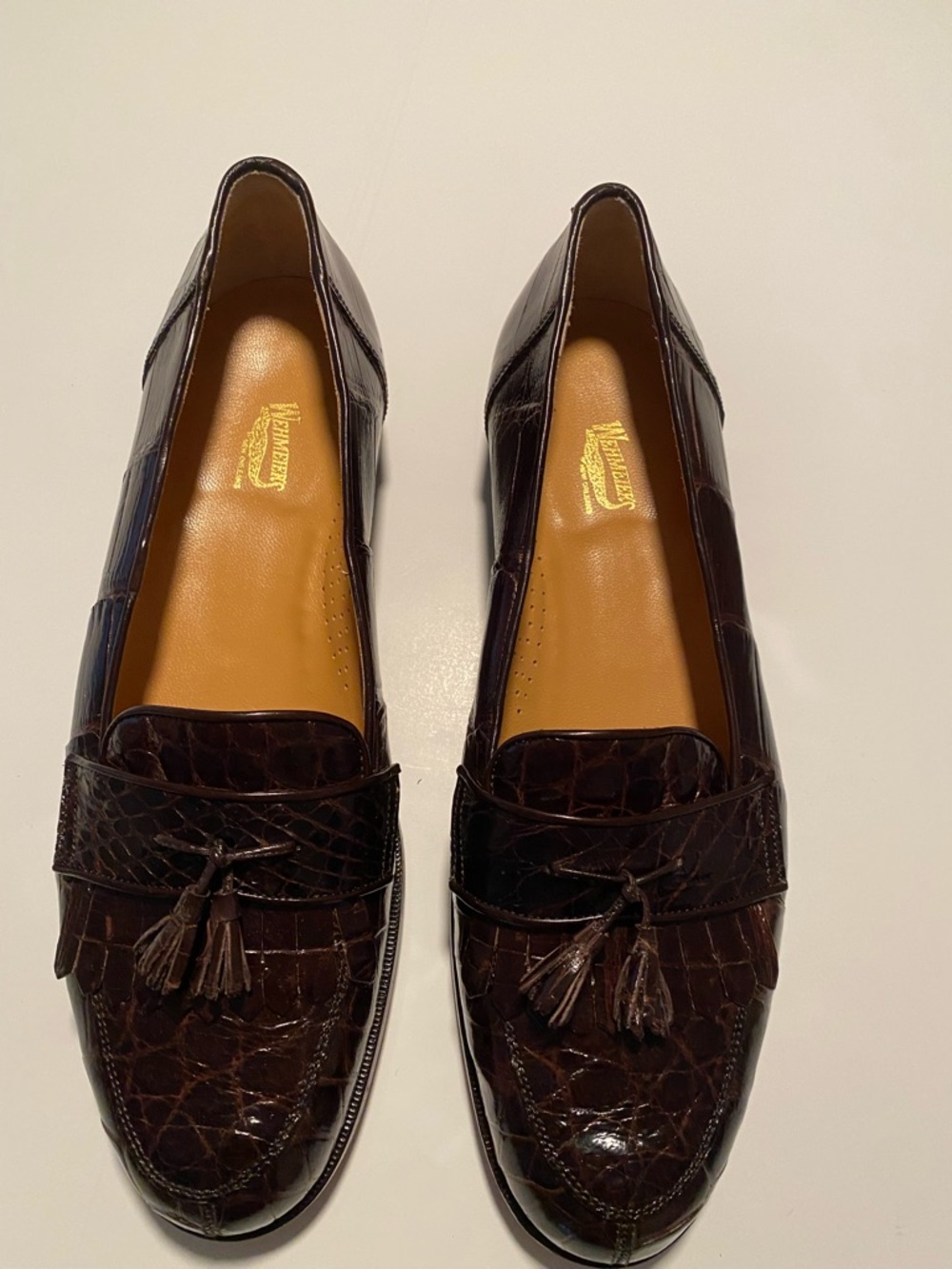 Wehmeiers Men’s Croc-Embossed Tassel Loafers in Dark Brown